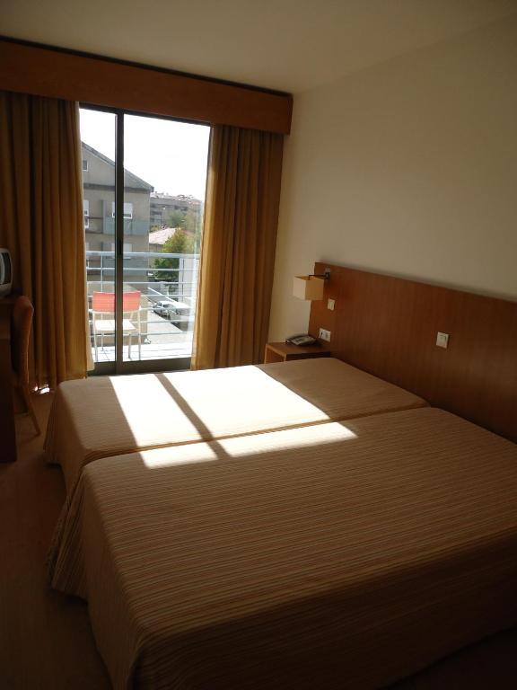 Hotel Jose Alberto Viseu Exteriör bild