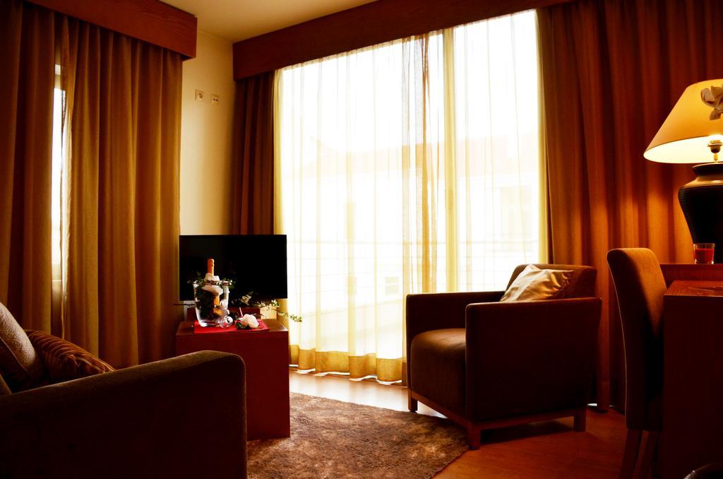 Hotel Jose Alberto Viseu Exteriör bild