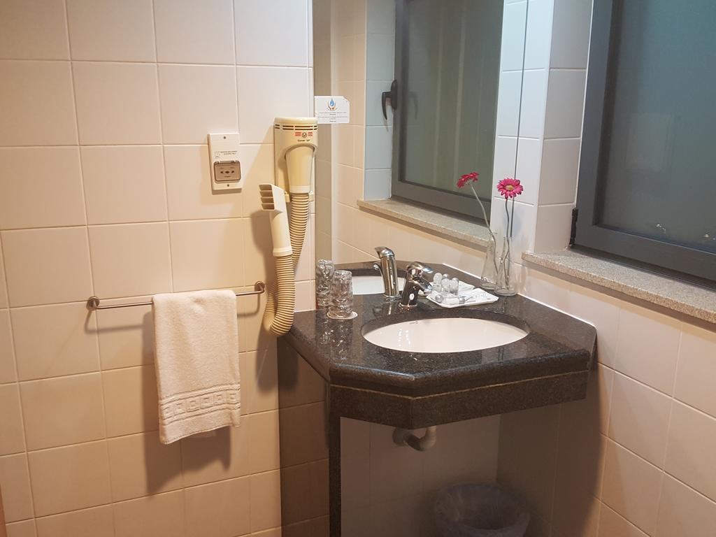 Hotel Jose Alberto Viseu Rum bild